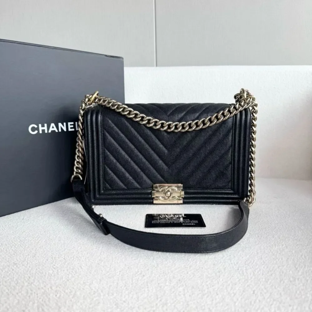 Chanel Women Pre-Loved Bag Very Good Condition